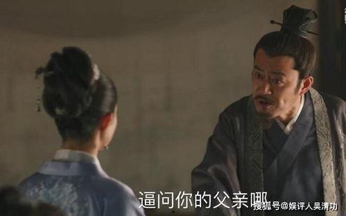 老外父亲吃瓜视频,搞笑视频走红网络
