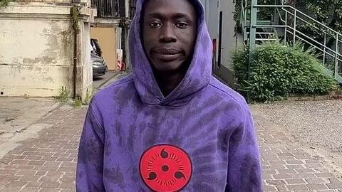 吃瓜黑人小哥微博视频,揭秘网红圈幕后趣事