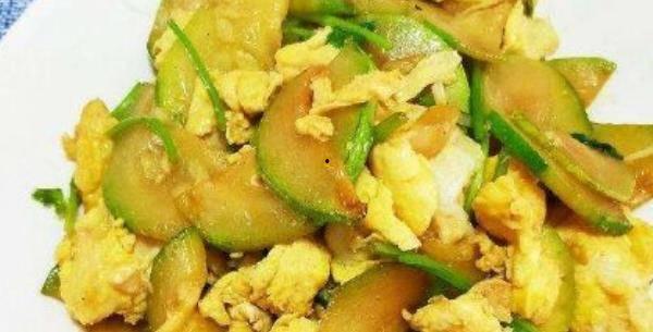 吃瓜炒鸡蛋的做法视频,一招学会吃瓜炒鸡蛋，简单易做，营养满分