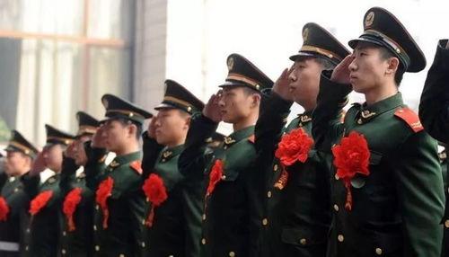 退役军人吃瓜视频,趣味横生，展现军旅生活另一面